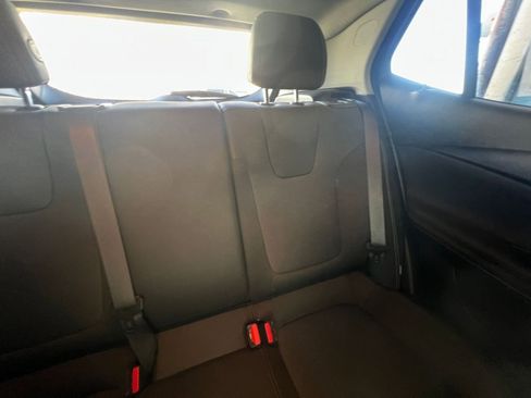 Used 2025 Buick Encore GX Preferred image 37