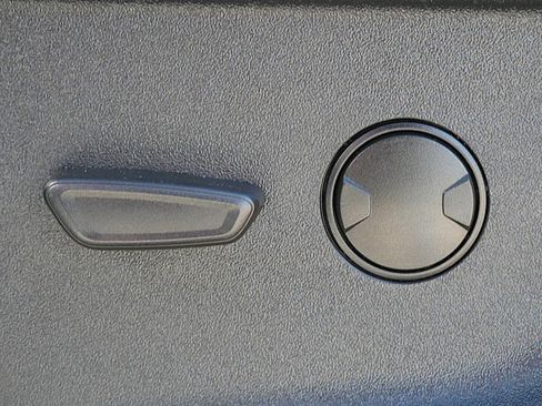 Used 2022 Ford F150 XLT w/ Equipment Group 301A Mid image 13