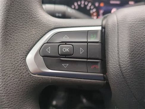 Used 2022 Jeep Compass Sport image 22