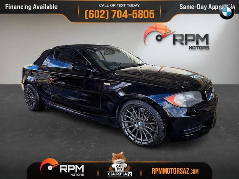 Used 2010 BMW 135i Convertible w/ Premium Pkg image 1