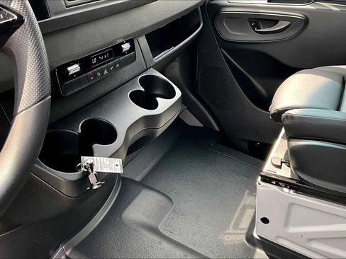New 2025 Mercedes-Benz Sprinter 2500 image 11
