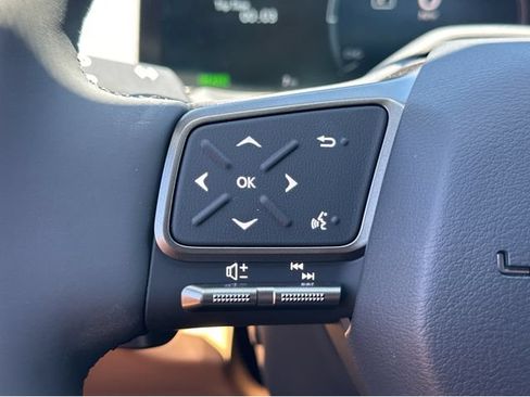 New 2026 Lexus ES 350e FWD image 35