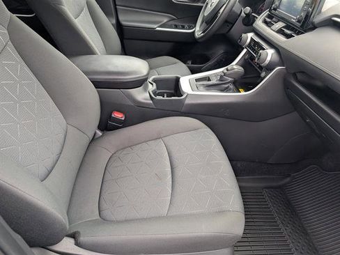 Certified 2022 Toyota RAV4 XLE image 13
