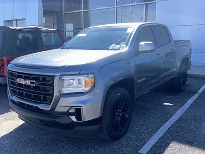 Used 2022 GMC Canyon Elevation w/ Elevation Premium Package