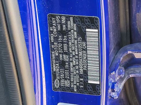 Used 2021 Hyundai Venue SE FWD image 32