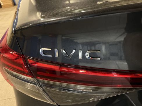 Used 2022 Honda Civic EX image 25