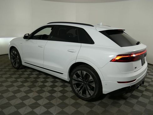 New 2026 Audi Q8 Premium Plus image 27