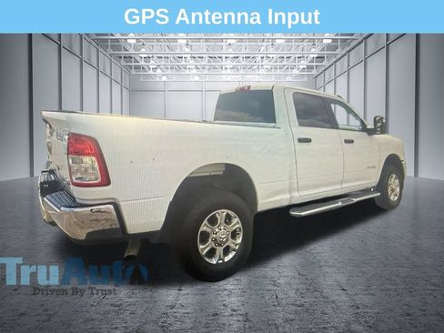 Used 2024 RAM 2500 Big Horn AWD/4WD image 2