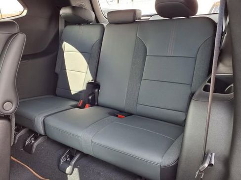 New 2026 GMC Acadia AT4 image 8