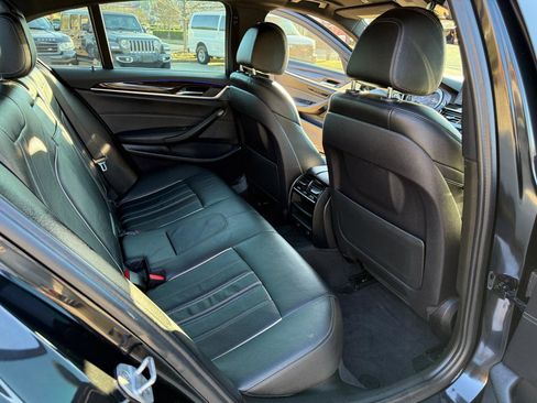 Used 2018 BMW 540i RWD image 27