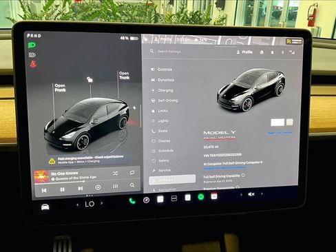 Used 2024 Tesla Model Y Performance AWD/4WD image 25