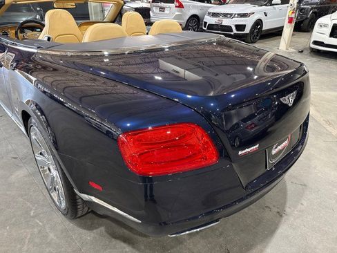 Used 2012 Bentley Continental GT w/ Convenience Specification Pkg image 40