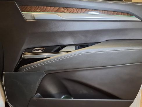 Certified 2025 Cadillac Escalade Sport Platinum AWD/4WD image 24