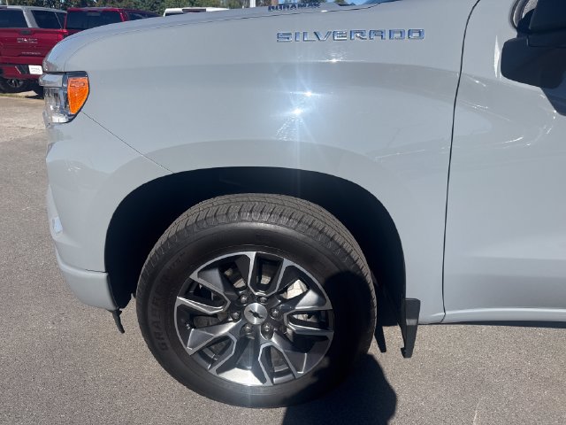 Used 2024 Chevrolet Silverado 1500 RST w/ Convenience Package II AWD/4WD image 10