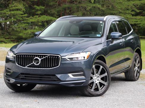 Used 2021 Volvo XC60 T8 Inscription w/ Protection Package Premier AWD/4WD image 47