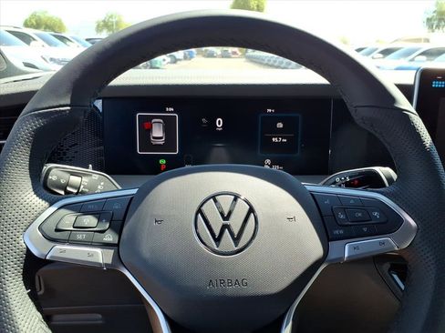 New 2026 Volkswagen Tiguan SE R-Line image 14