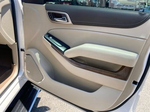 Used 2019 GMC Yukon Denali w/ Denali Ultimate Package RWD image 34