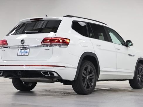 Used 2021 Volkswagen Atlas SE w/ Panoramic Sunroof Package AWD/4WD image 14