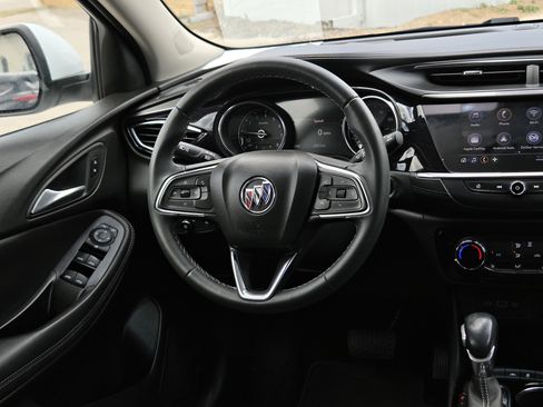 Used 2022 Buick Encore GX Preferred w/ Cold Weather Comfort Package FWD image 12