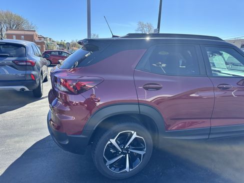 Used 2023 Chevrolet TrailBlazer RS w/ Convenience Package AWD/4WD image 10