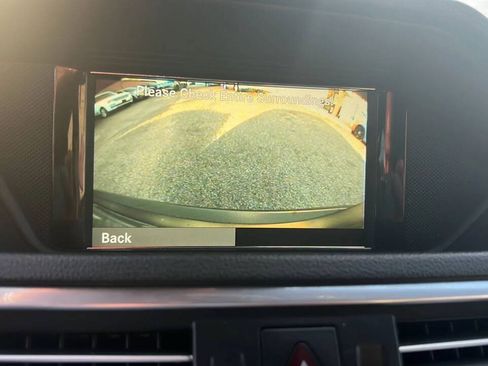 Used 2011 Mercedes-Benz E 350 4MATIC Sedan image 16