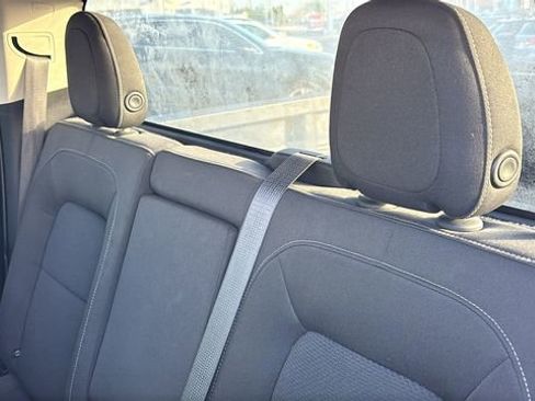 Used 2018 Chevrolet Colorado LT image 29