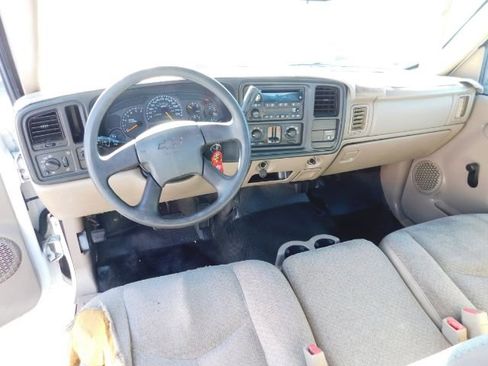 Used 2004 Chevrolet Silverado 1500 2WD Extended Cab image 13