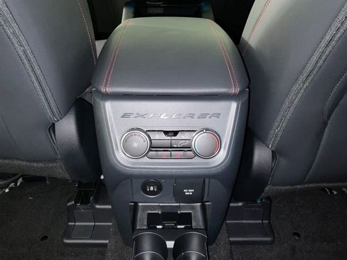New 2026 Ford Explorer ST-Line w/ ST-Line Street Pack RWD image 18