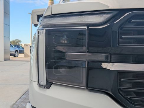 Used 2024 Ford F150 Platinum w/ Equipment Group 702A High image 10