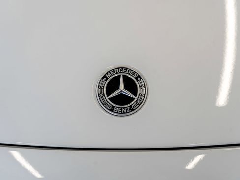New 2026 Mercedes-Benz GLB 250 4MATIC image 5