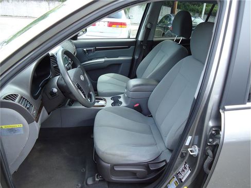 Used 2012 Hyundai Santa Fe GLS image 13