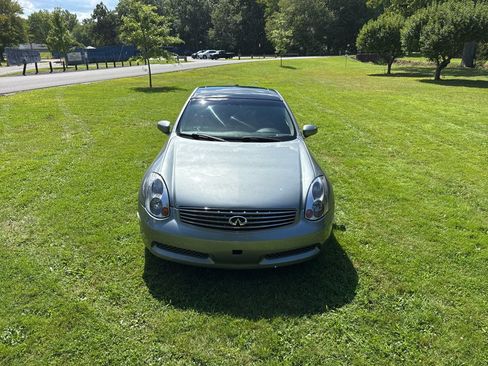 Used 2005 INFINITI G35 Coupe w/ (P01) Premium Pkg RWD image 11