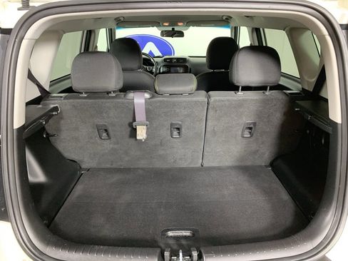 Used 2016 Kia Soul + image 33
