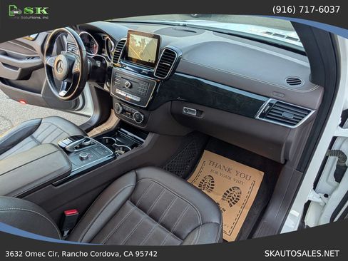 Used 2017 Mercedes-Benz GLS 450 4MATIC image 23