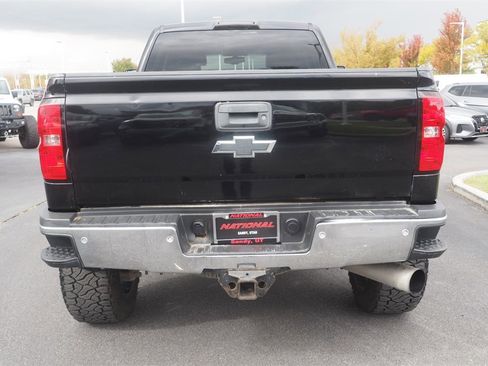 Used 2015 Chevrolet Silverado 3500 LT w/ LT Convenience Package image 6