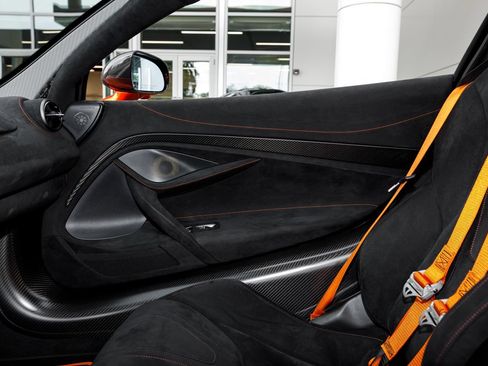 Used 2021 McLaren 765LT RWD image 53