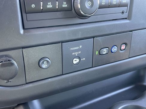 New 2025 GMC Savana 2500 Extended w/ Driver Convenience Package image 14