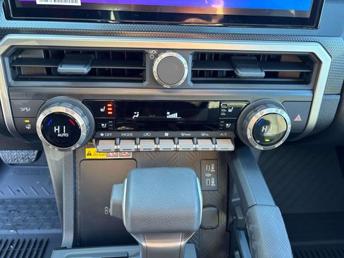 New 2026 Toyota 4Runner Limited image 11