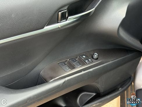 Used 2024 Toyota Camry SE FWD image 13