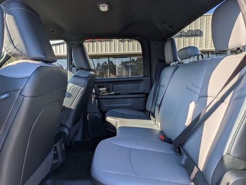 New 2026 RAM 2500 Tradesman w/ Chrome Appearance Group AWD/4WD image 34