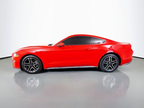 Used 2018 Ford Mustang Coupe w/ Equipment Group 101A RWD image 6