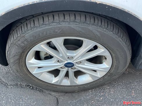 Used 2019 Ford Escape S FWD image 8