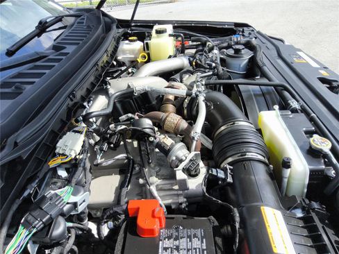 Certified 2024 Ford F350 XLT w/ 360-Degree Camera Package AWD/4WD image 36