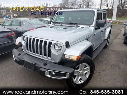 Used 2022 Jeep Gladiator Sport