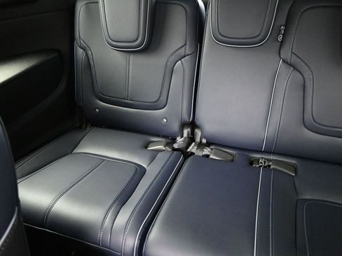 New 2026 INFINITI QX80 SPORT image 17