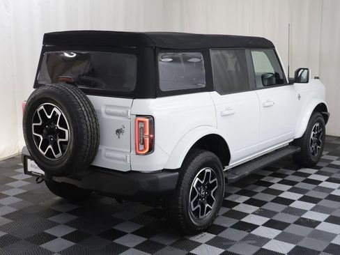 Used 2023 Ford Bronco Outer Banks AWD/4WD image 18