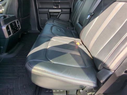 Used 2022 Ford F250 Platinum image 18