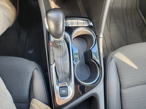 Used 2024 Buick Encore GX Preferred w/ Comfort Package image 40