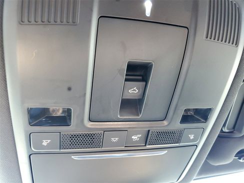 Used 2025 MAZDA CX-5 Carbon Edition image 30