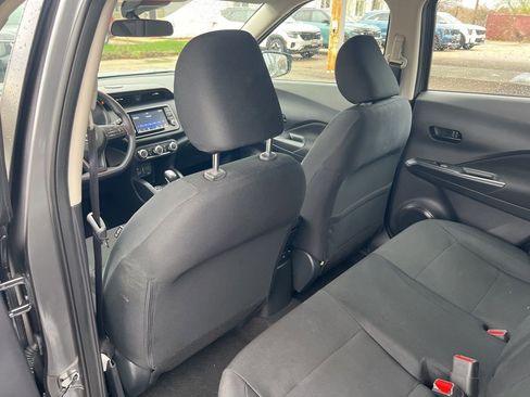 Used 2025 Nissan Kicks Play S image 9